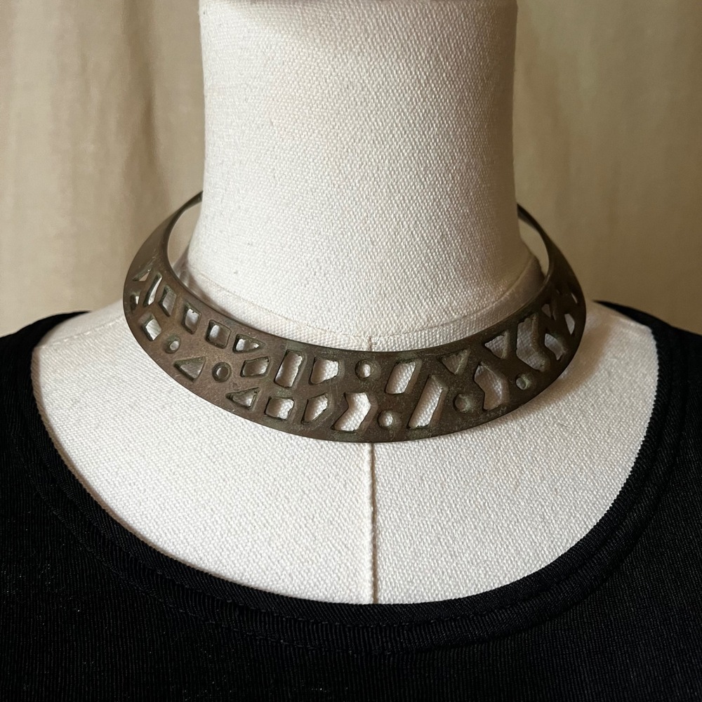 Vintage Brutalist Geometric Cutout Metal Collar Choker‎ Statement Necklace
